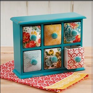 Pioneer Woman Vintage Floral 6 ceramic drawer